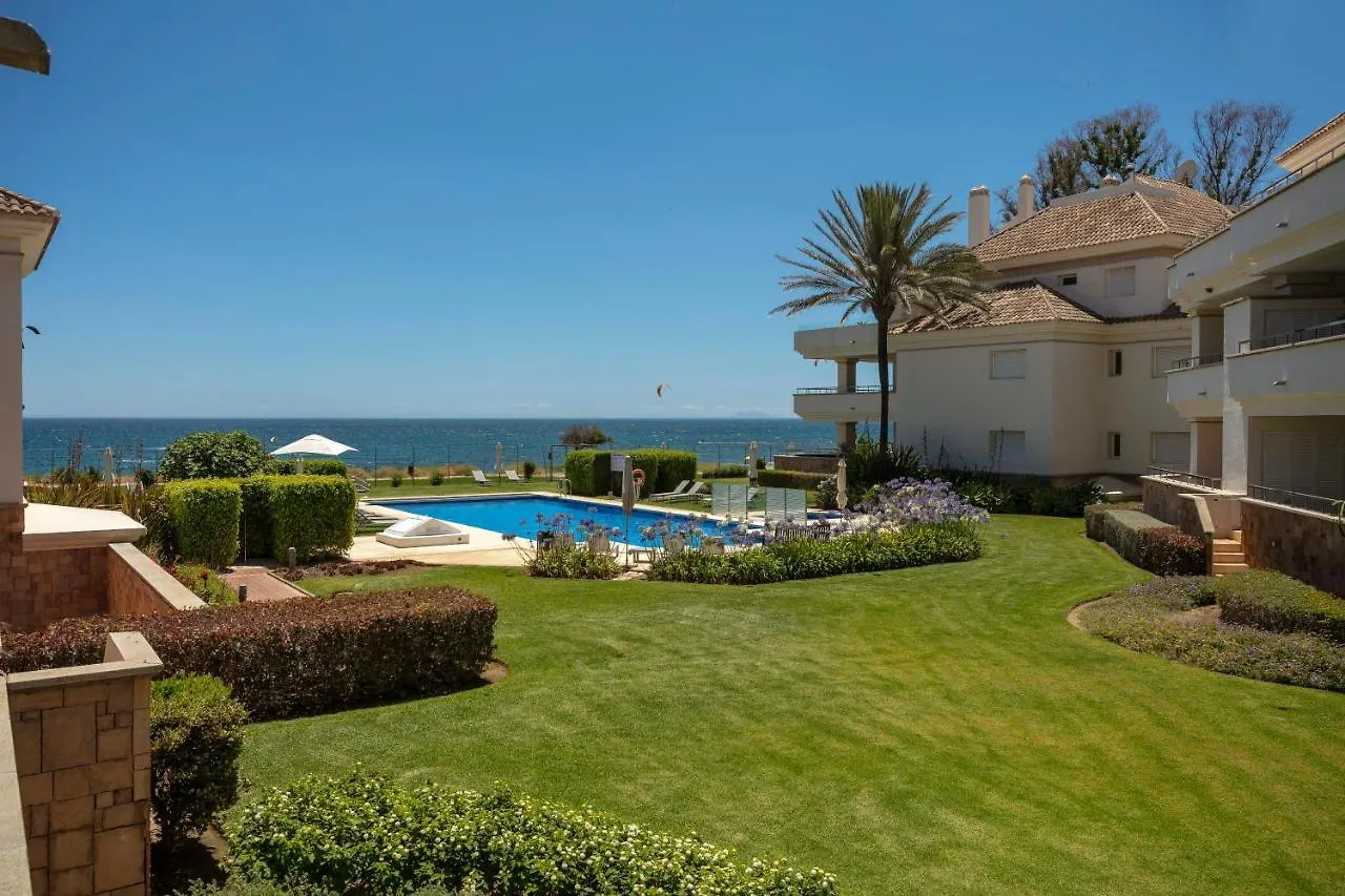 Apt 212 Heaven Beach Apartments, Guadalmansa Playa Estepona