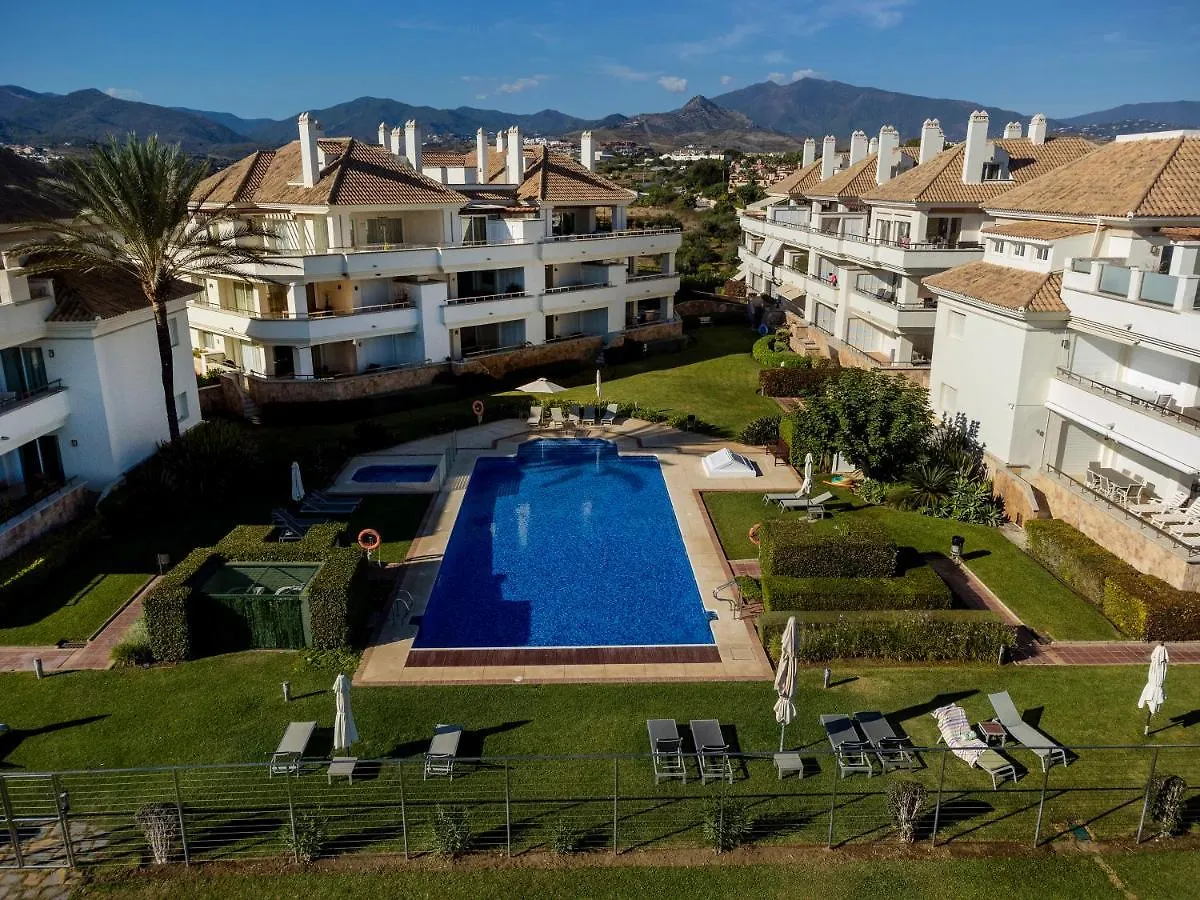 Apt 212 Heaven Beach Apartments, Guadalmansa Playa Estepona