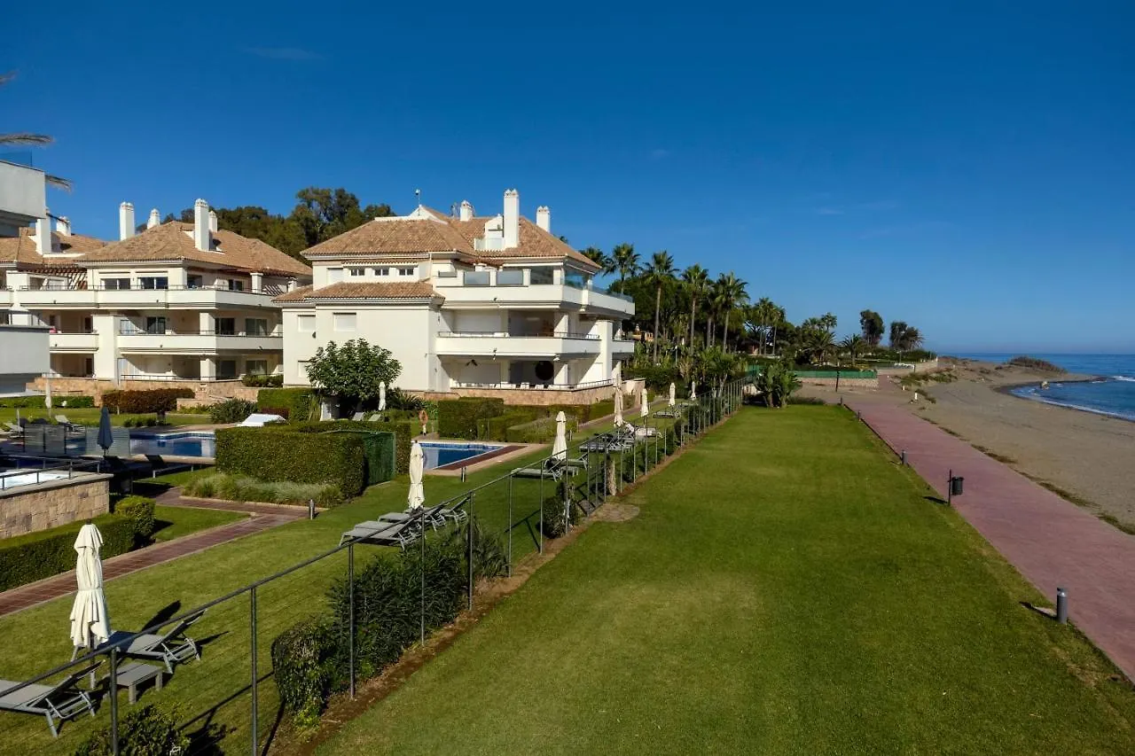 Apt 212 Heaven Beach Apartments, Guadalmansa Playa Estepona Apartment